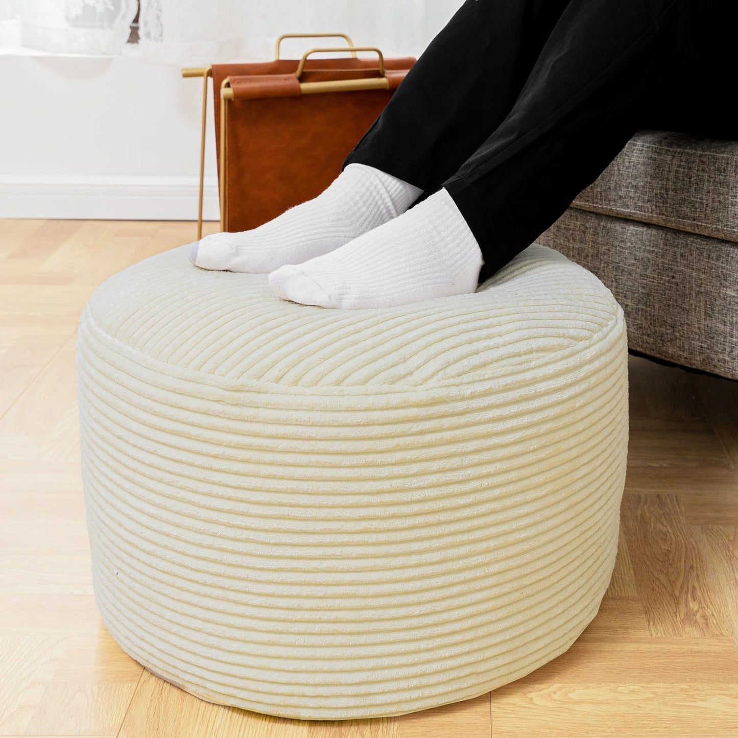 Poofieotto Pouf Ottoman Stuffed Modern Foam Filler Velvet Floor Pouf Round Foot Stool 20 * 12 Inches Ottoman Foot Rest for Living Room, Home Decor (Ivory)