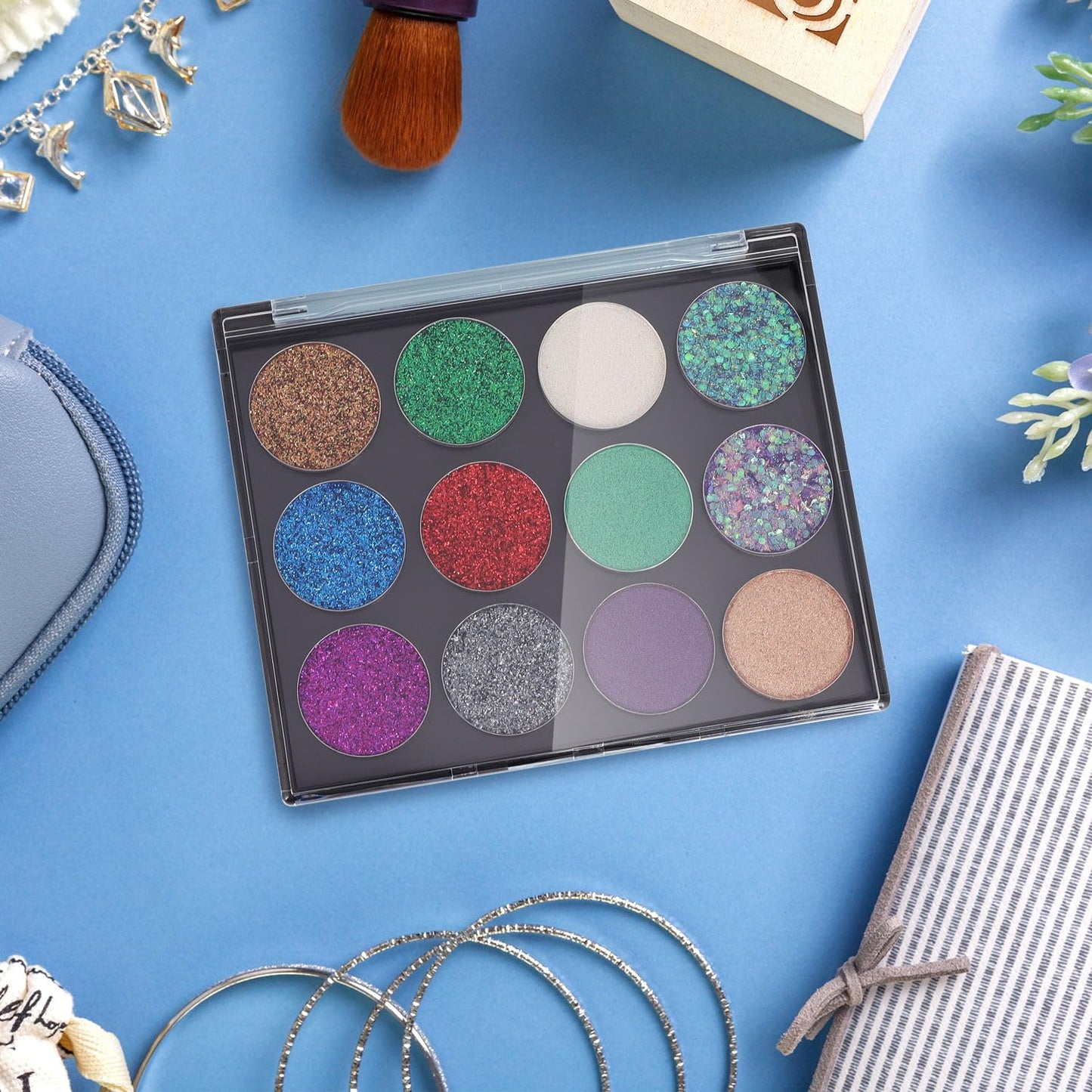 AJLTPA Magnetic Makeup Palette with Clear Top, 5 Pack Empty Eyeshadow Palettes depots Travel Storage Box for DIY Cosmetics Bronzer Highlights Powder (Small Palette - 4.8" x 4")