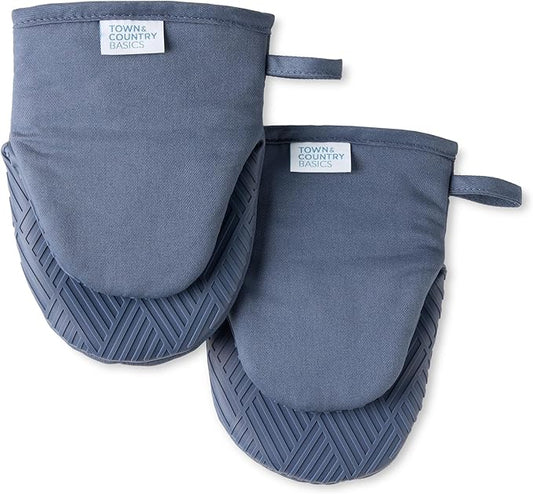 Town & Country Basics Basketweave Soft Silicone Mini Oven Mitt 2-Pack Set, Heat Resistant up to 500F, Flexible Silicone, Non-Slip Grip, Blue, 5.5"x8"