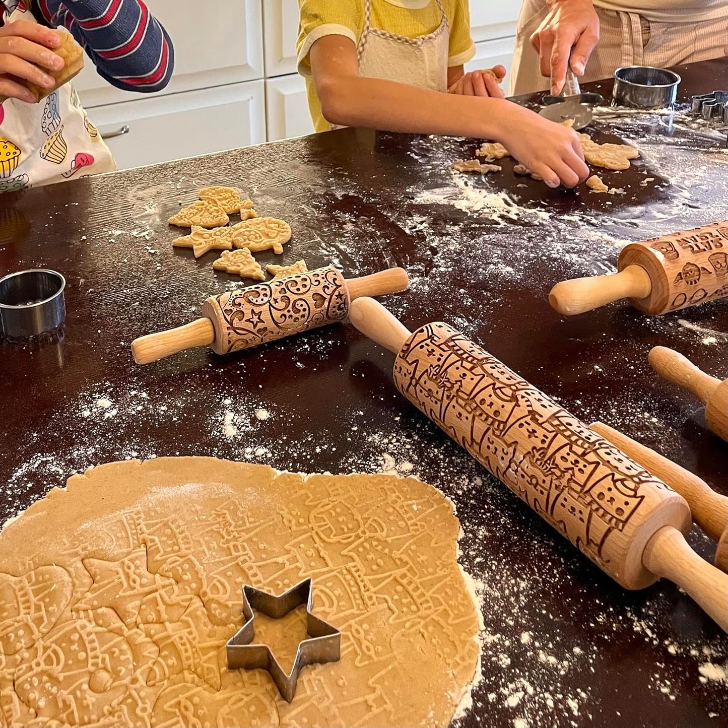 JUNGLE embossing rolling pin with Tropical Pattern. Dough roller for embossed cookies and Pottery by Algis Crafts